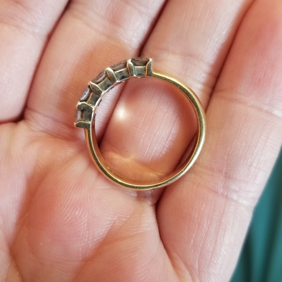 Diamond wedding ring - Picture 6 of 10